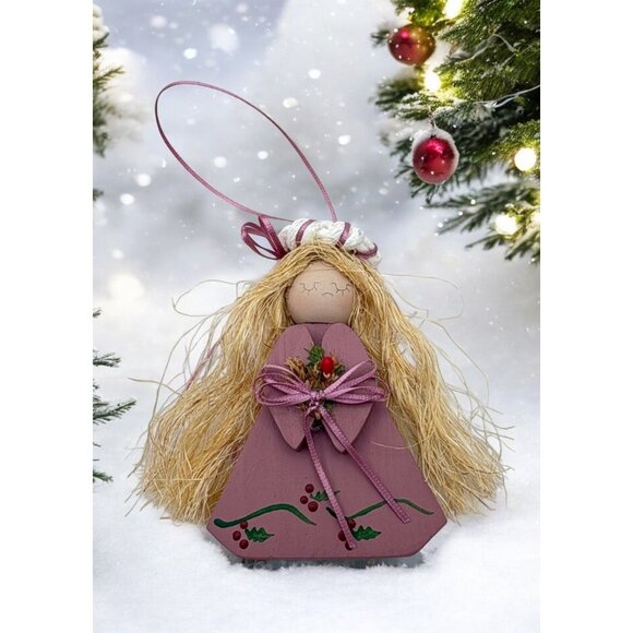 Handcrafted Wooden Angel Christmas Ornament Straw Hair with Bouquet Wood Block - Picture 1 of 7